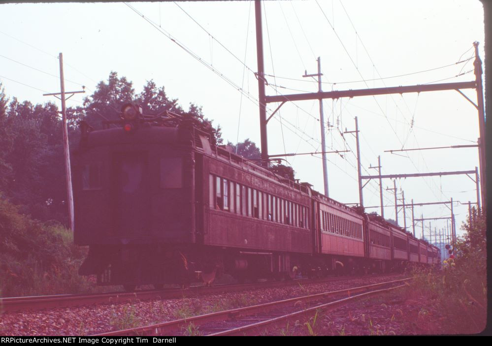 UNK MU on the rear of train #417